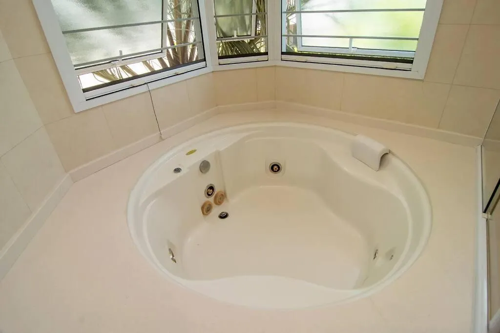 Casa Mansao Reveillon Jurere In 100Mts Da Praia Florianópolis