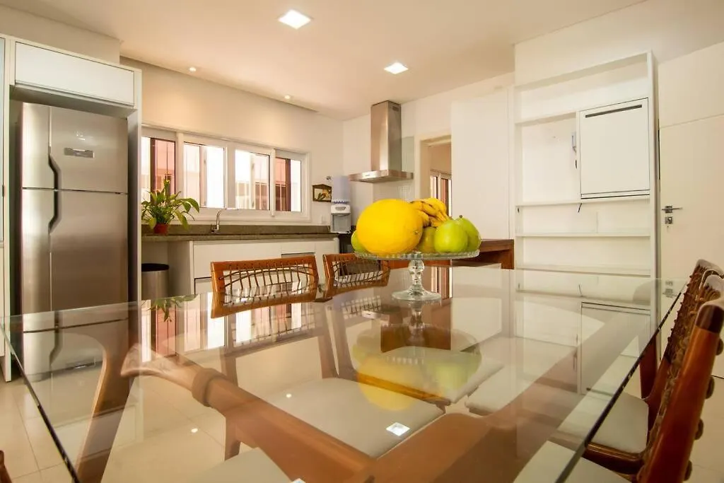 Casa Mansao Reveillon Jurere In 100Mts Da Praia Florianópolis 0*,